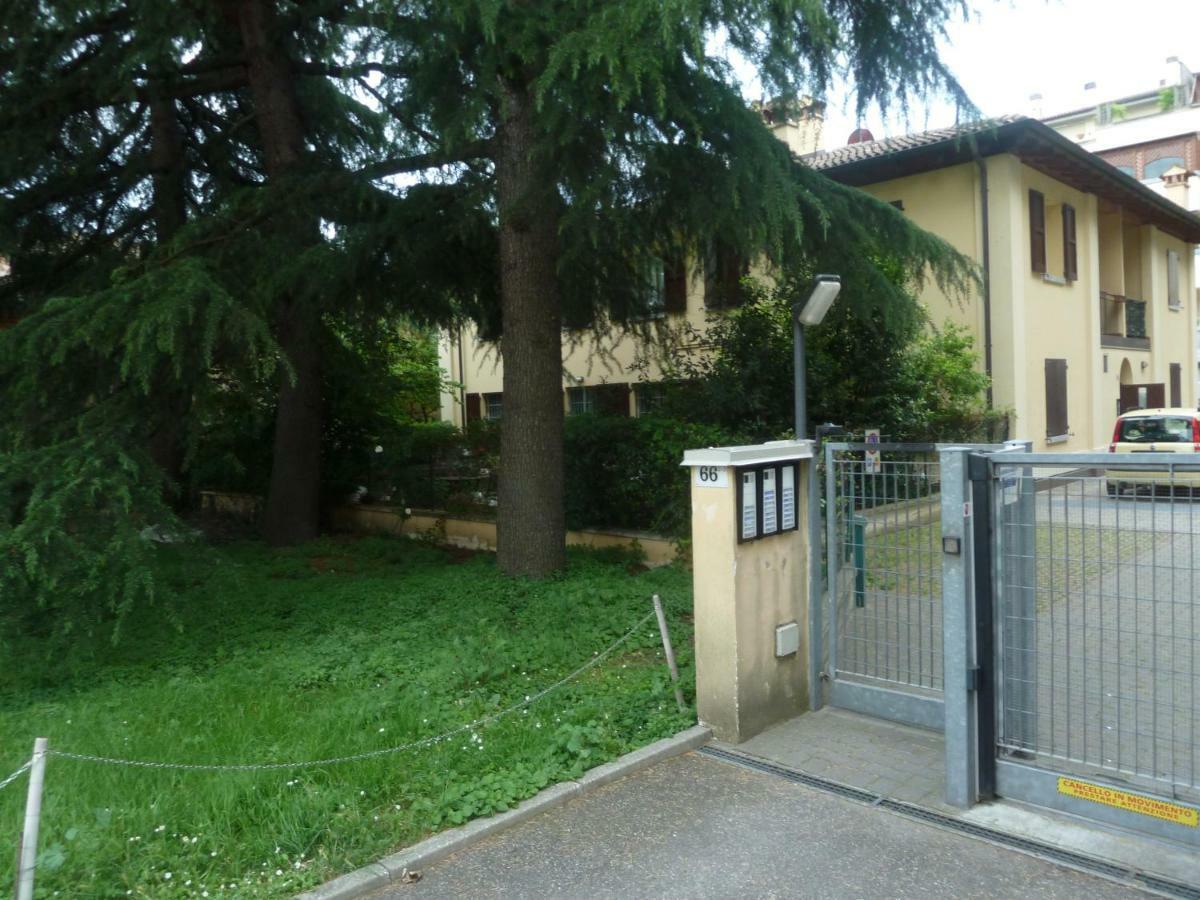 Apartamento Il Giardinetto - Smart Working - Airport - Private Parking - Private Garden - Ducati - Philip Morris Bolonia Exterior foto