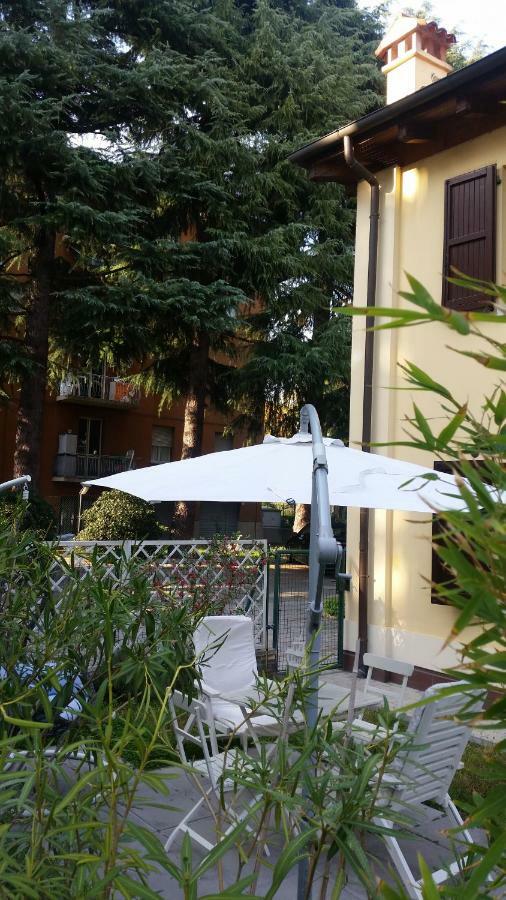 Apartamento Il Giardinetto - Smart Working - Airport - Private Parking - Private Garden - Ducati - Philip Morris Bolonia Exterior foto